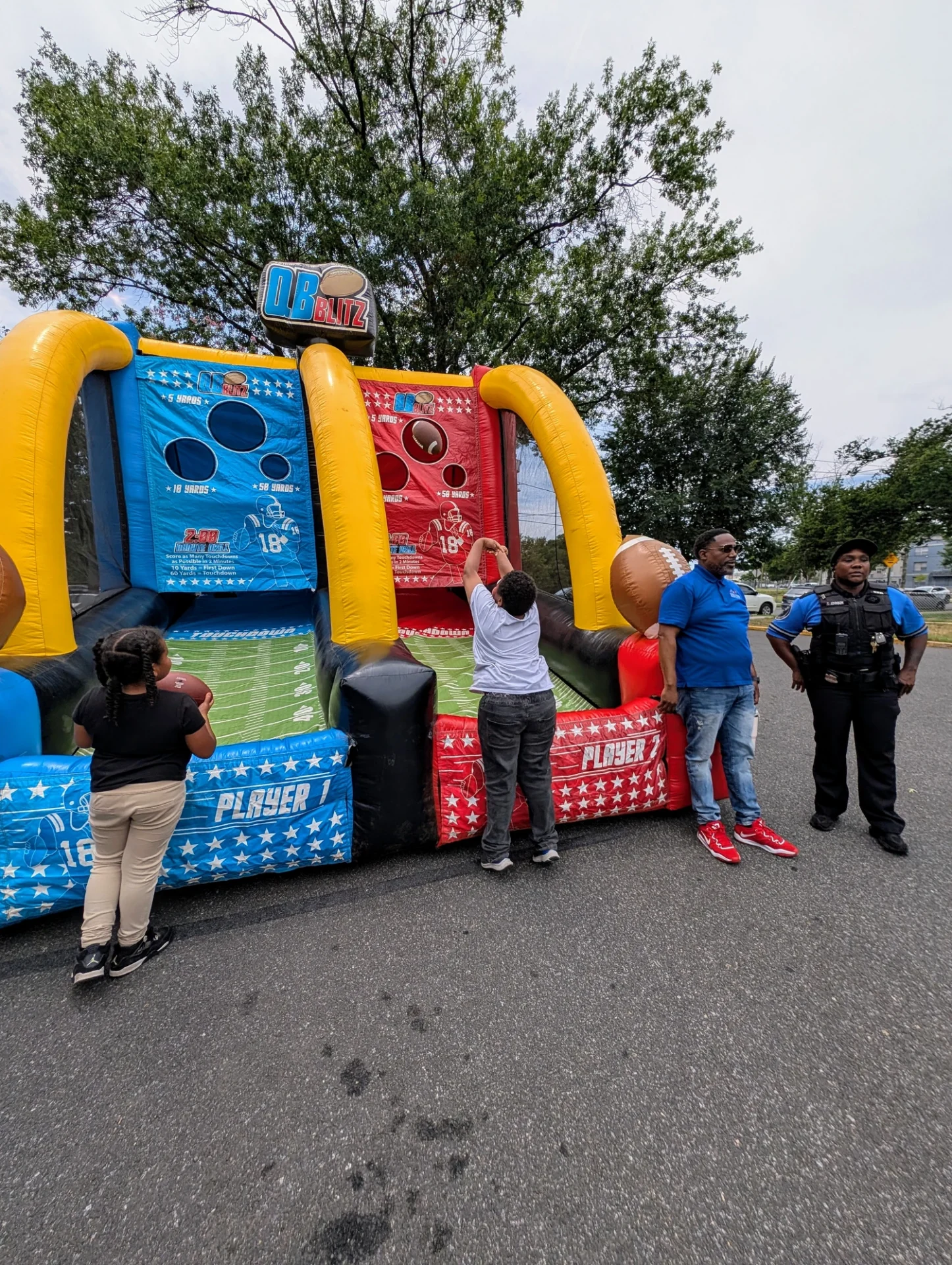 E/BFSC families and children at a community program day